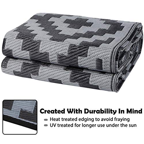 SAND MINE Reversible Mats, Plastic Straw Rug, Modern Area Rug, Large Floor Mat and Rug for Outdoors, RV, Patio, Backyard, Deck, Picnic, Beach, Trailer, Camping (5' x 8', Black Grey Lattice)